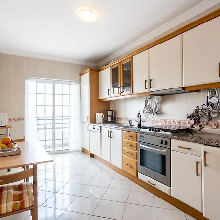 아파트 Floor, 2 Bed - *