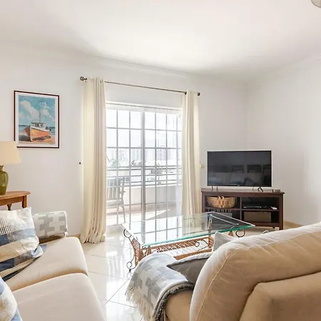 Floor, 2 Bed - 알부페이라