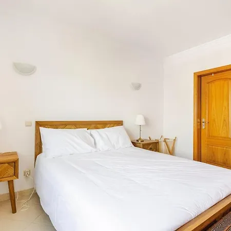 아파트 Floor, 2 Bed -