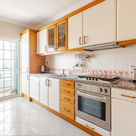 Floor, 2 Bed - 아파트 *
